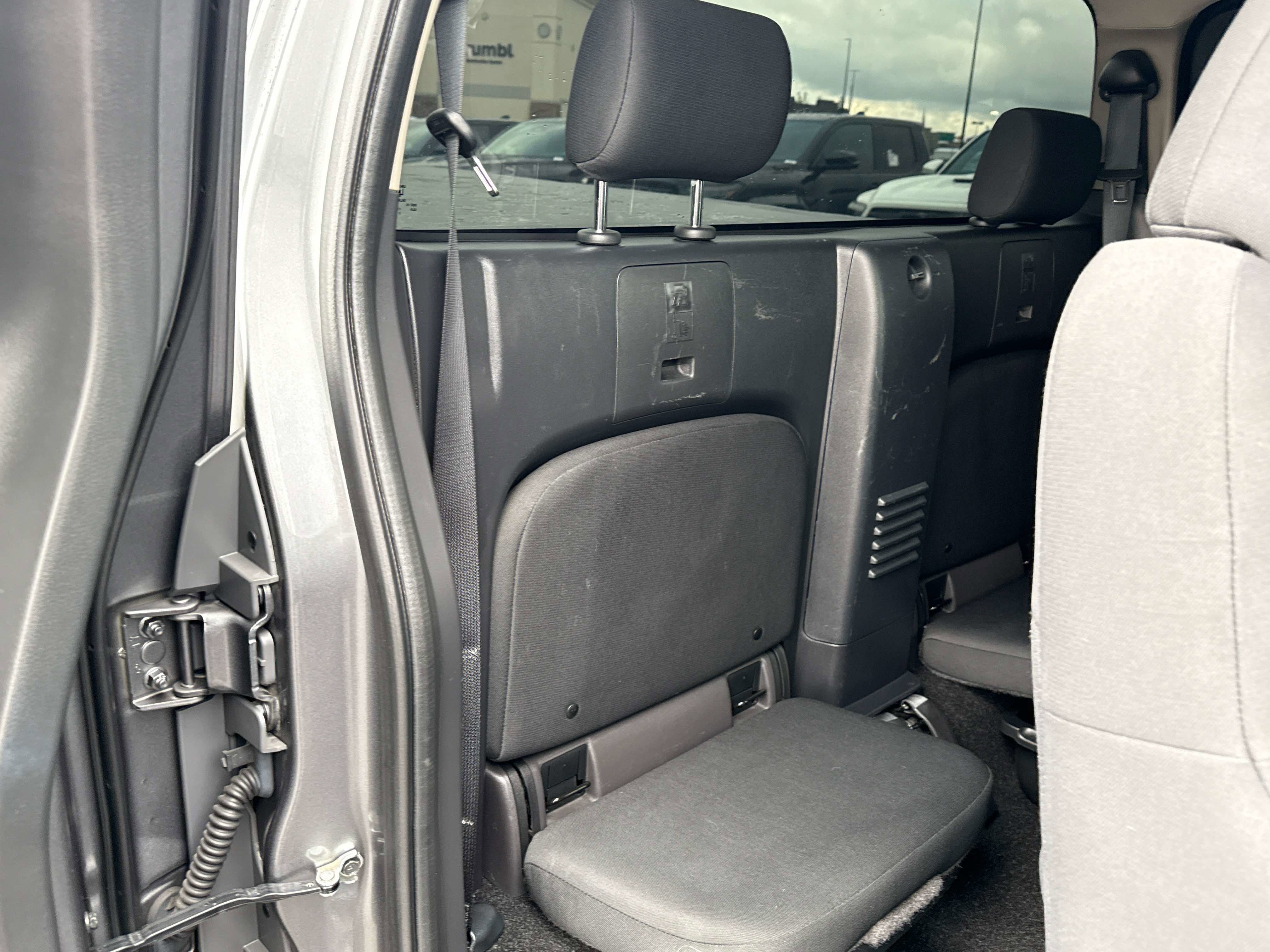 2022 Nissan Frontier S