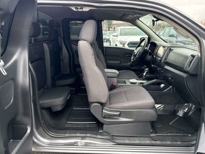 2022 Nissan Frontier S