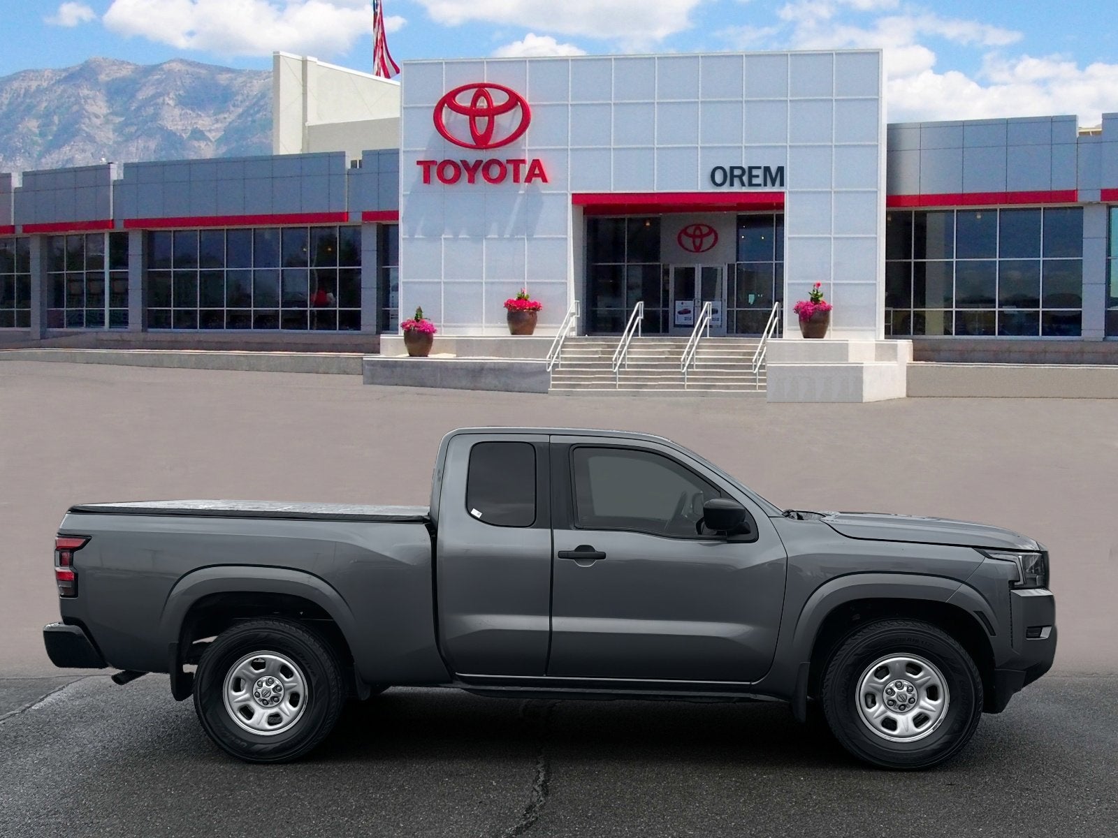 2022 Nissan Frontier S