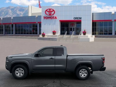 2022 Nissan Frontier S