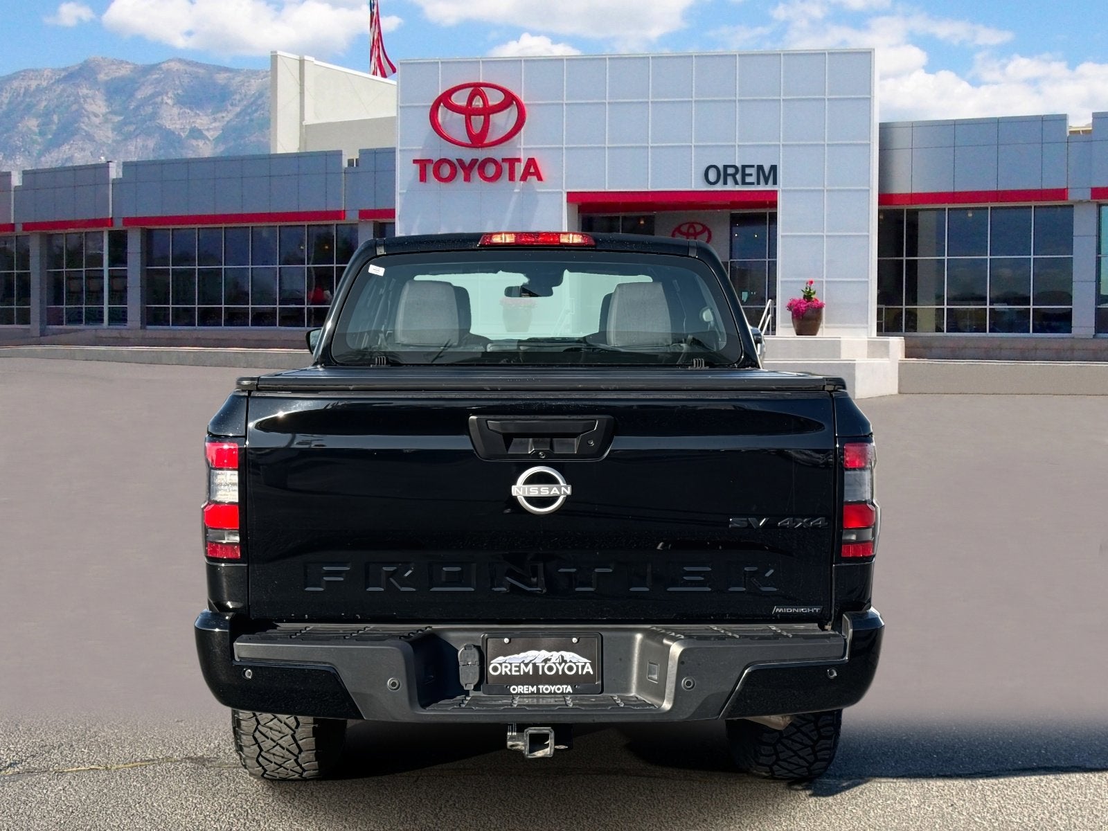 2023 Nissan Frontier SV