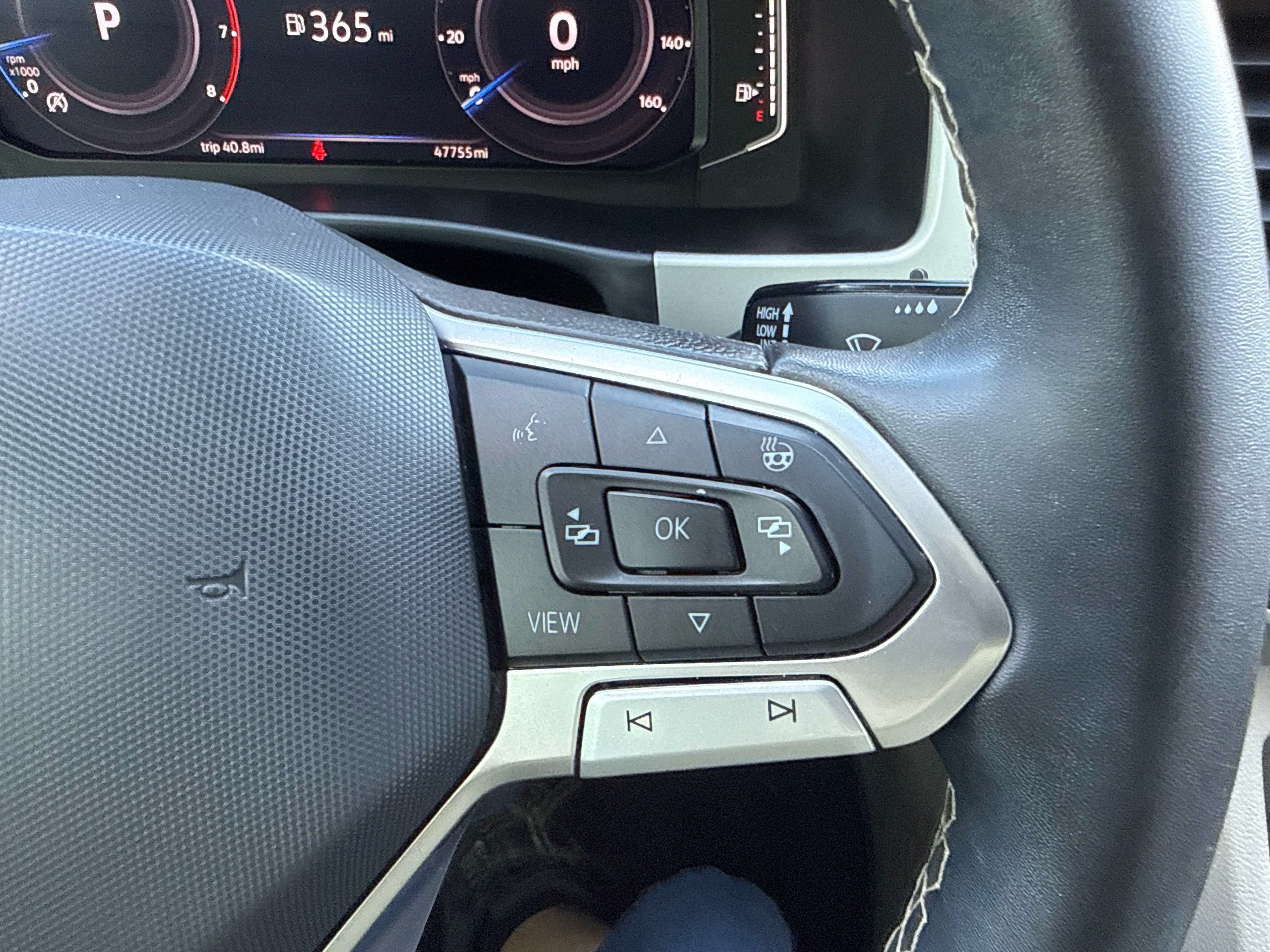 2023 Volkswagen Atlas SEL - Photo 29