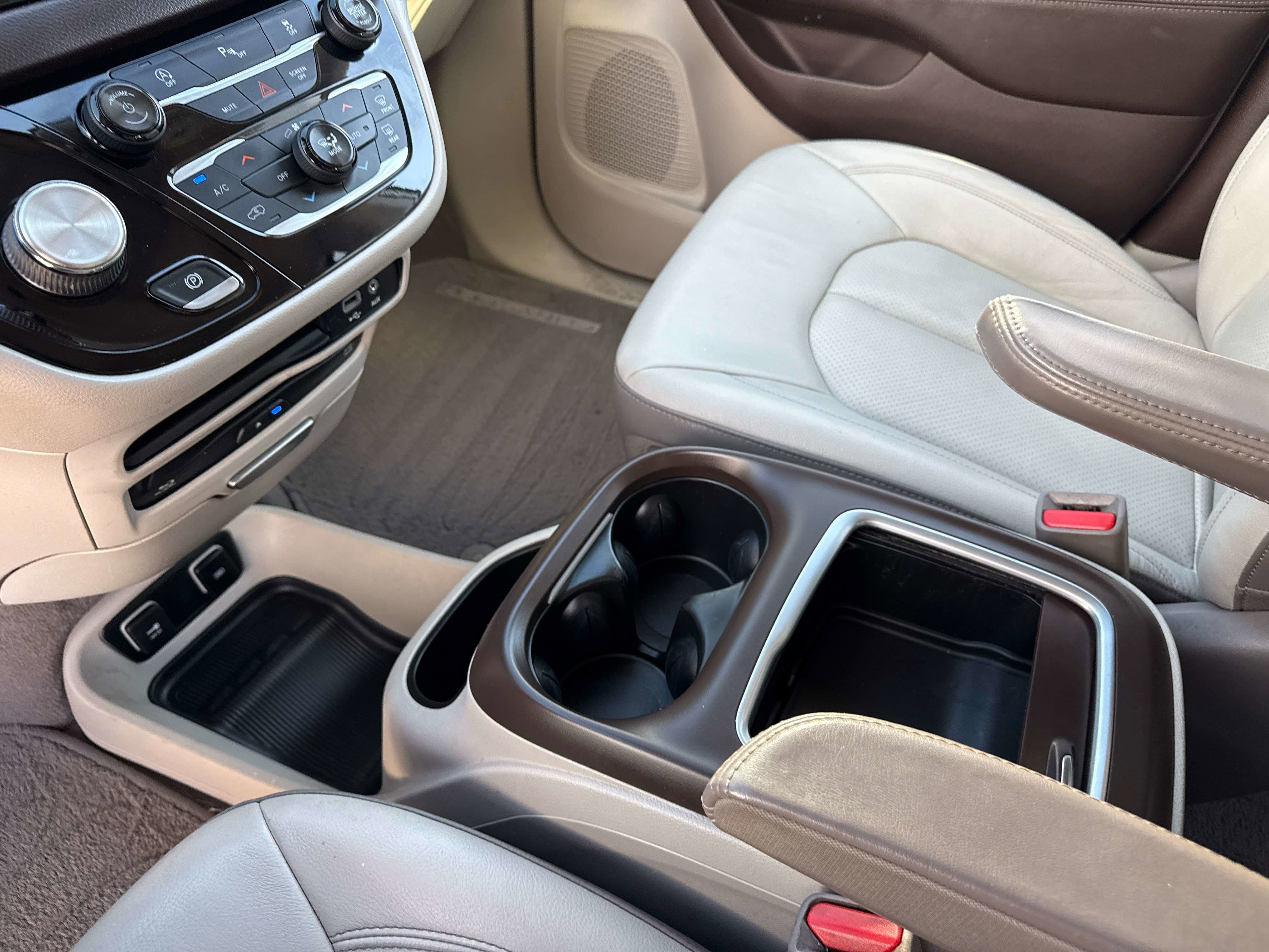2018 Chrysler Pacifica Touring L Plus