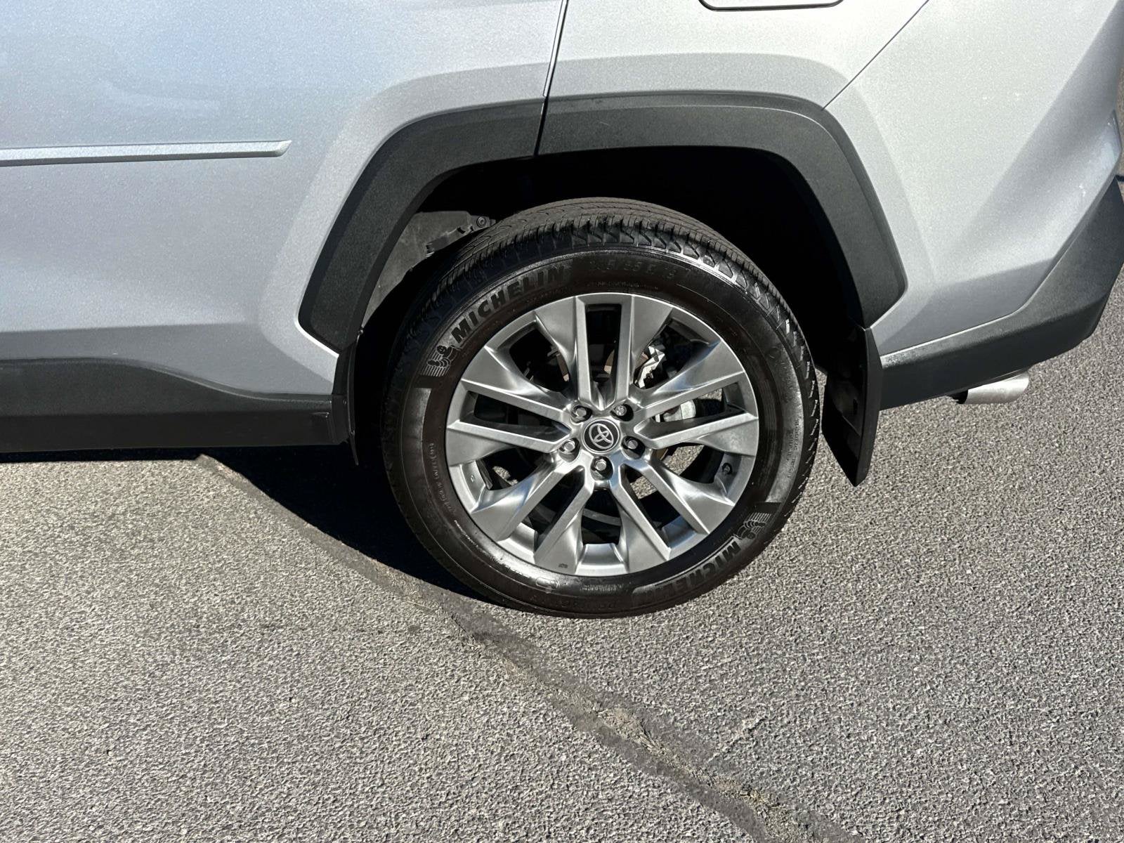2024 Toyota RAV4 XLE Premium