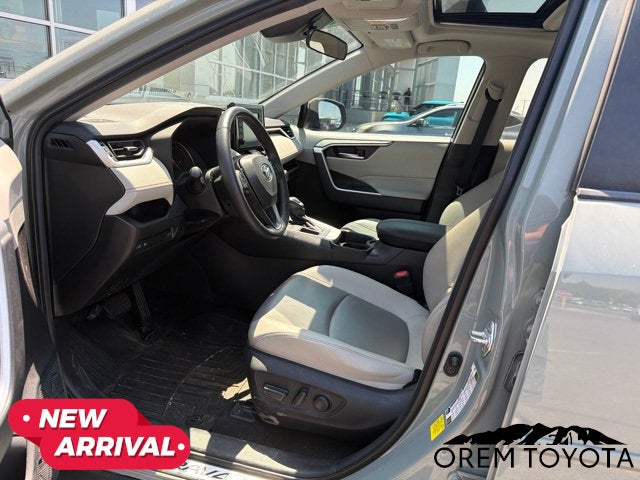 2021 Toyota RAV4 XLE Premium
