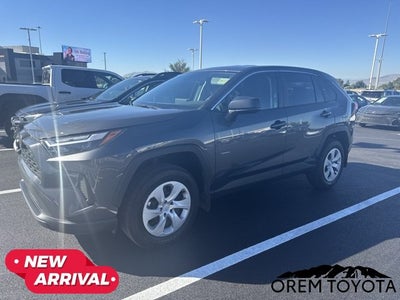 2025 Toyota RAV4 LE