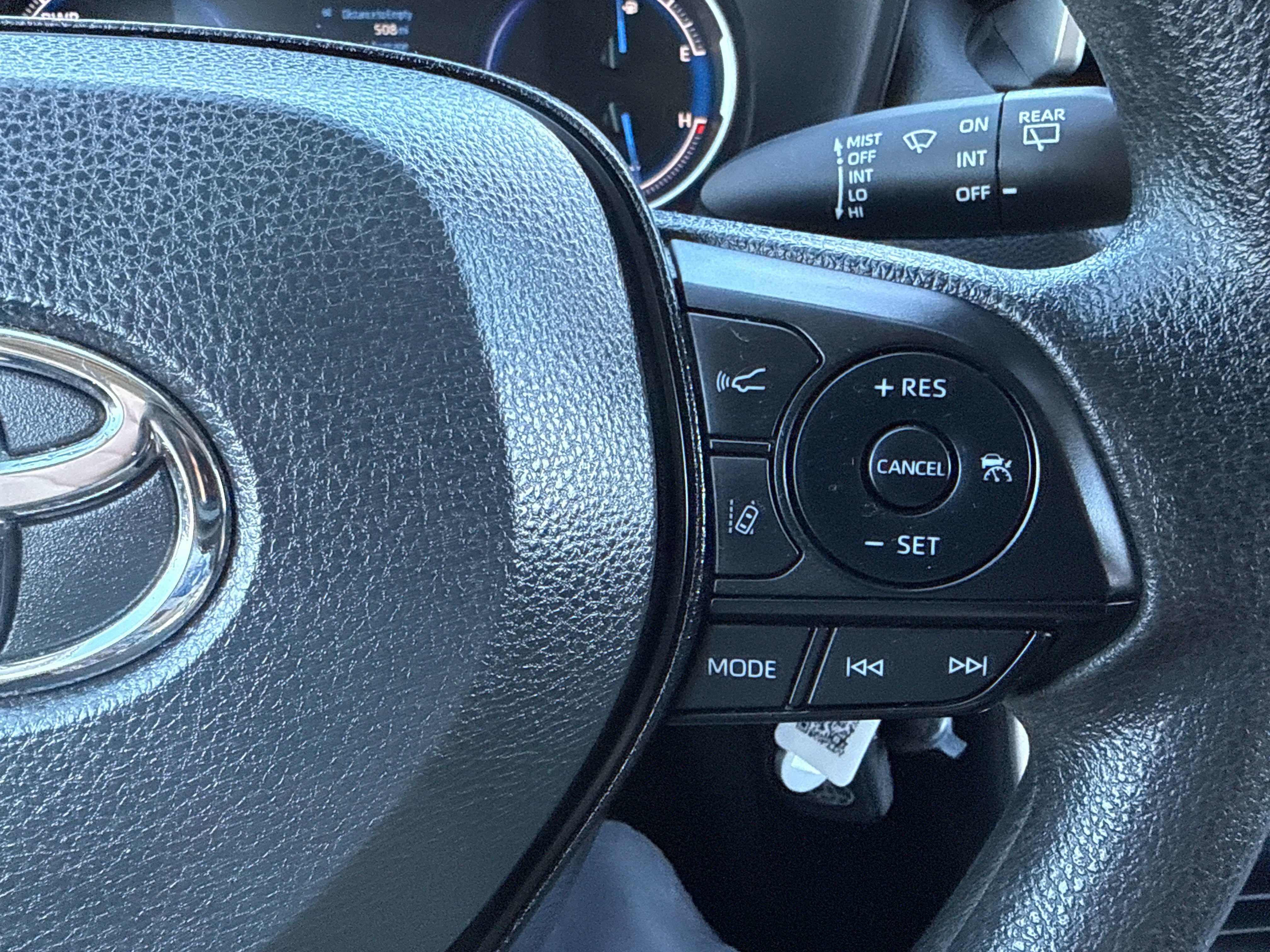2024 Toyota RAV4 HYBRID Hybrid LE