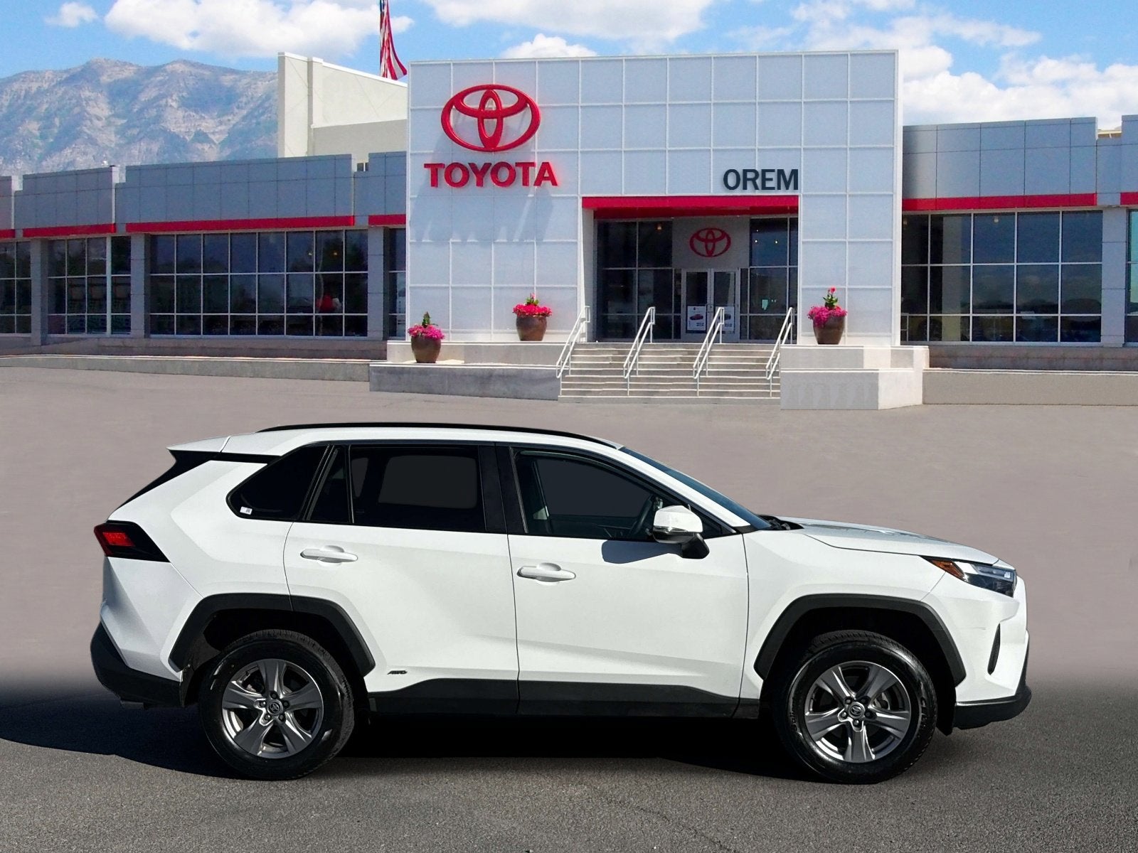 2024 Toyota RAV4 HYBRID Hybrid LE