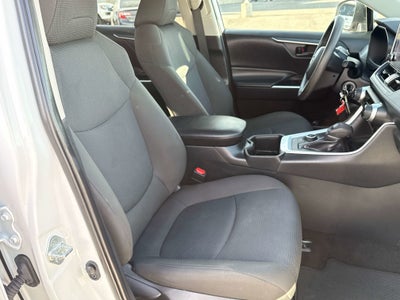 2024 Toyota RAV4 HYBRID Hybrid LE