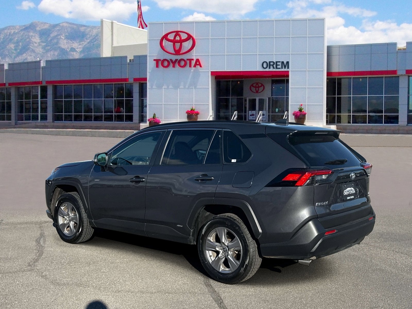 2025 Toyota RAV4 HYBRID Hybrid LE