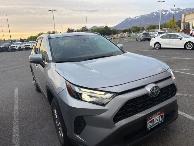 2022 Toyota RAV4 HYBRID Hybrid XLE