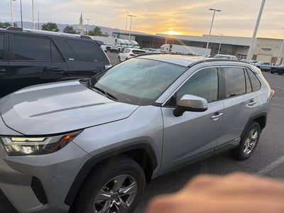 2022 Toyota RAV4 HYBRID Hybrid XLE