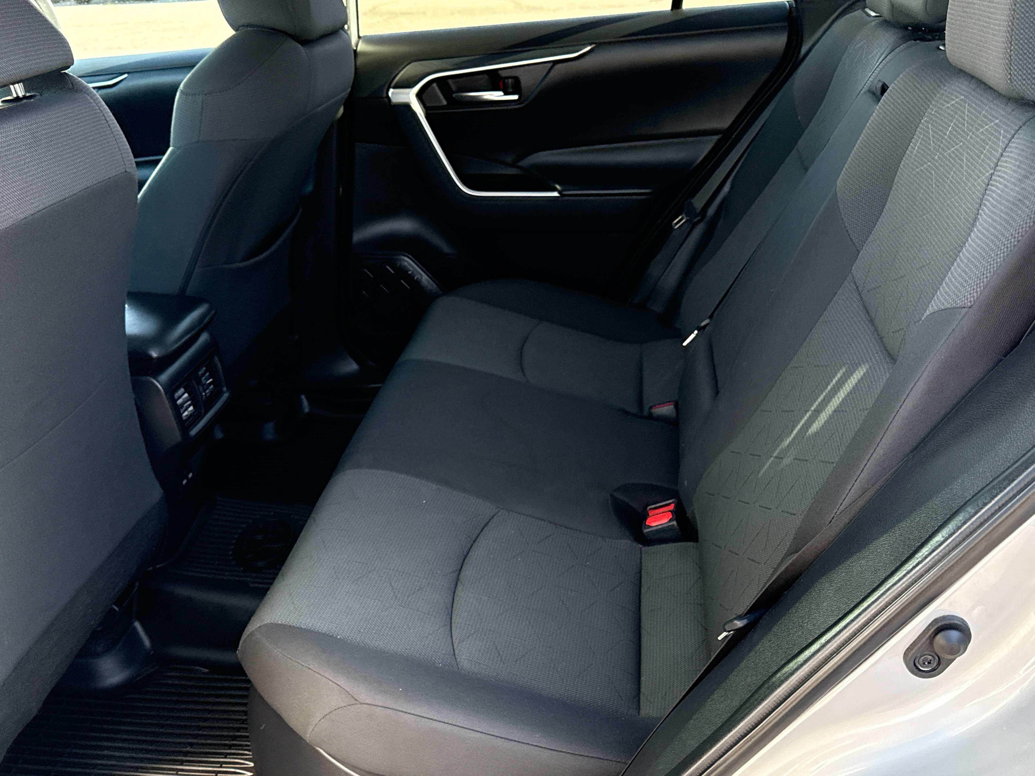 2024 Toyota RAV4 Hybrid Hybrid XLE