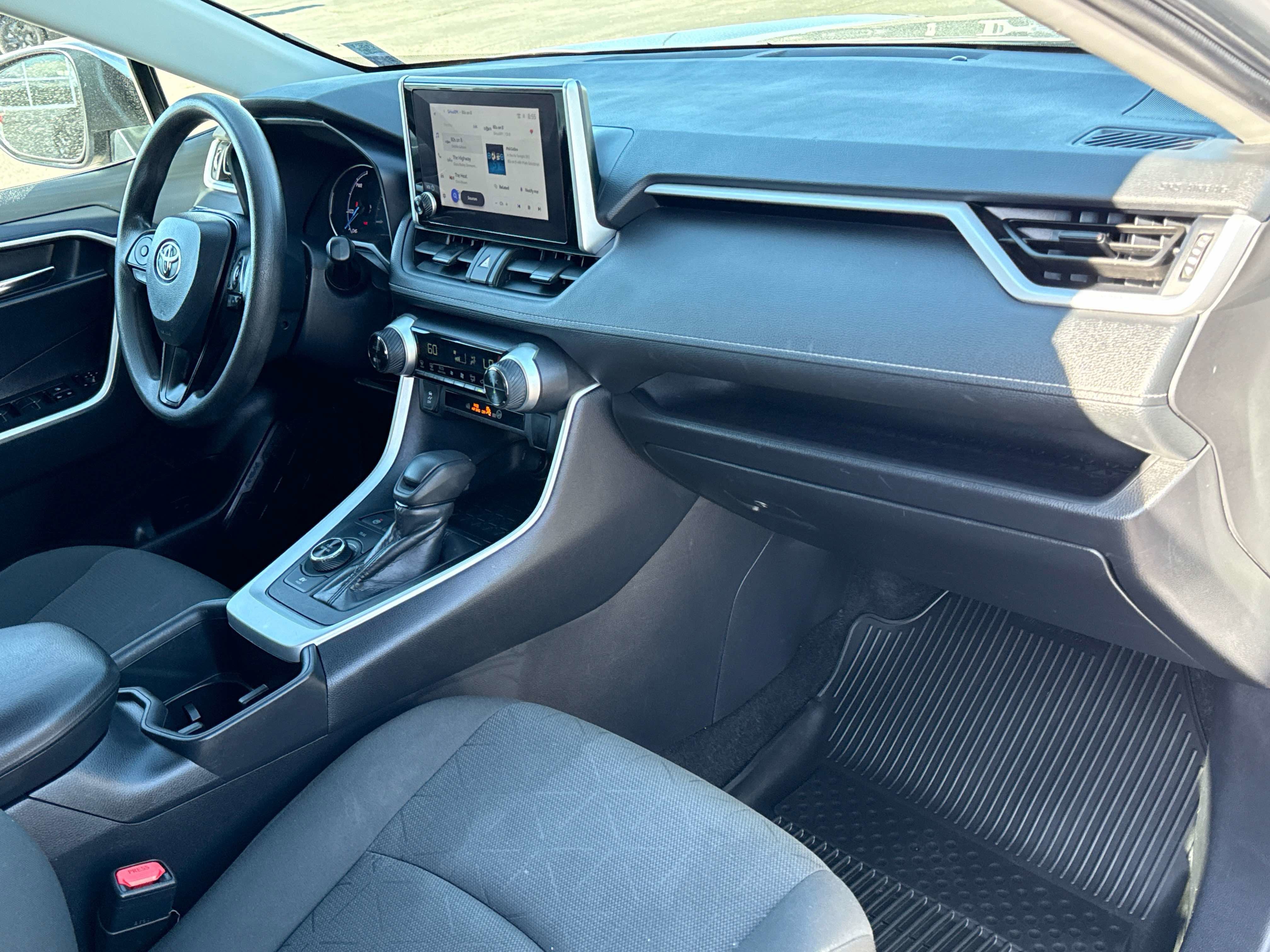 2024 Toyota RAV4 Hybrid Hybrid XLE