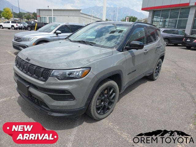 2023 Jeep Compass Altitude