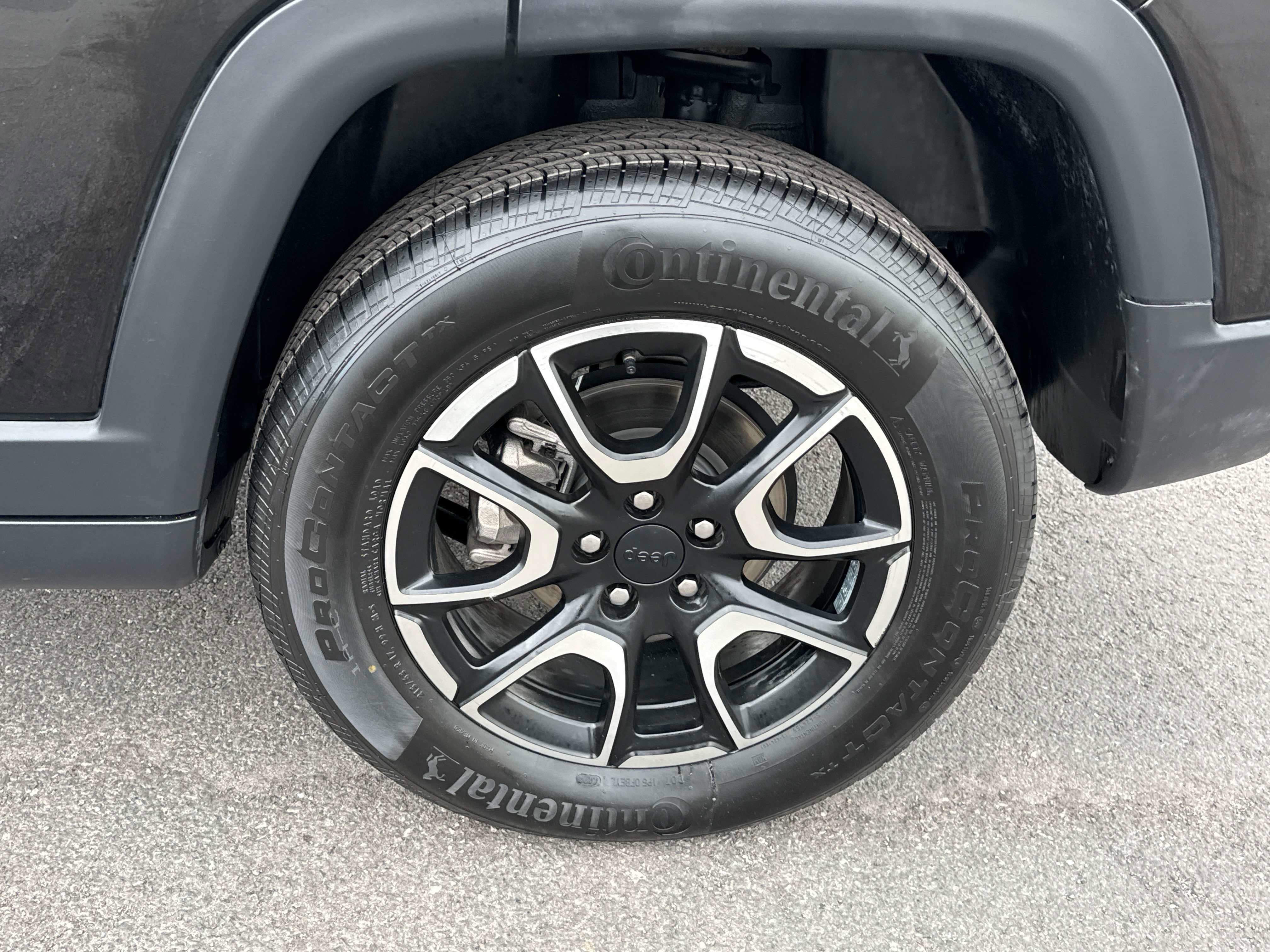 2024 Jeep Compass Trailhawk