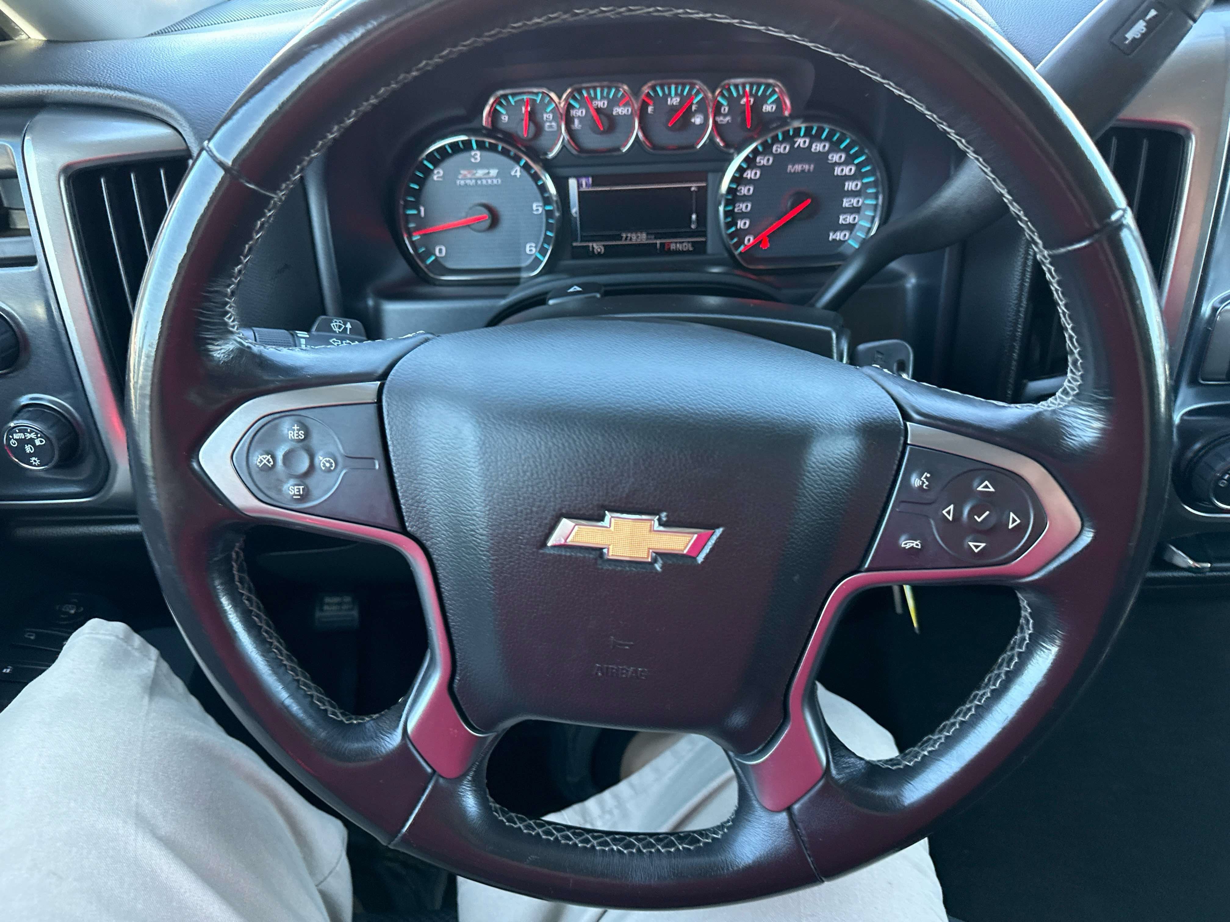 2018 Chevrolet Silverado 1500 LT - Photo 26