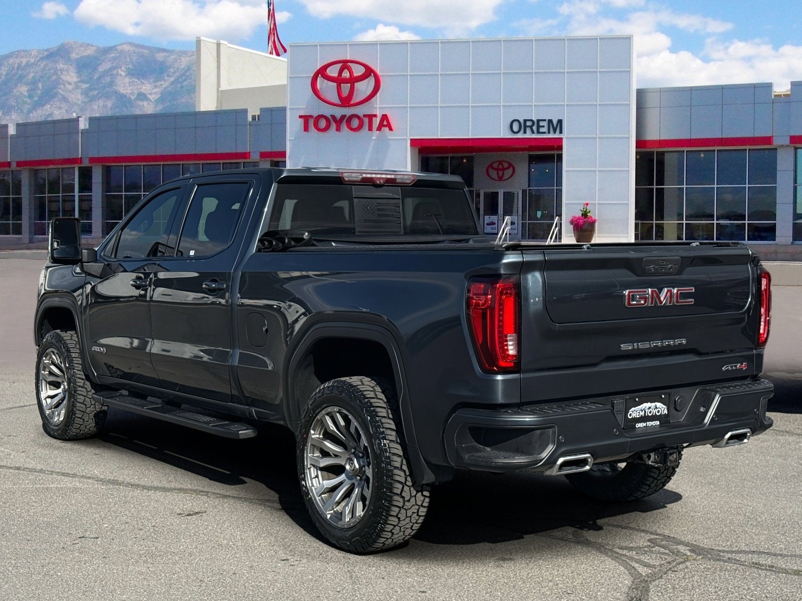 2020 GMC Sierra AT4