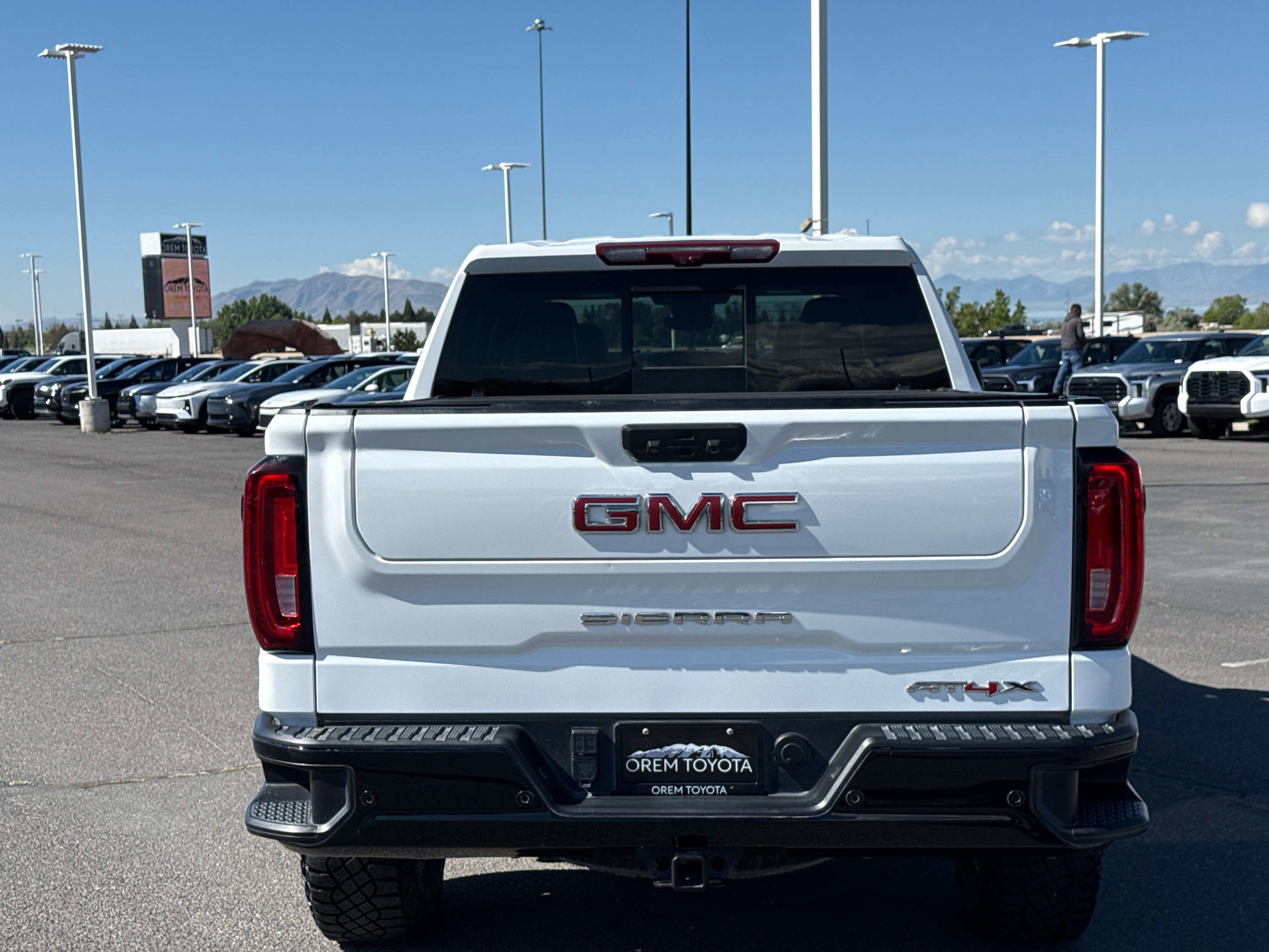 2023 GMC Sierra AT4X