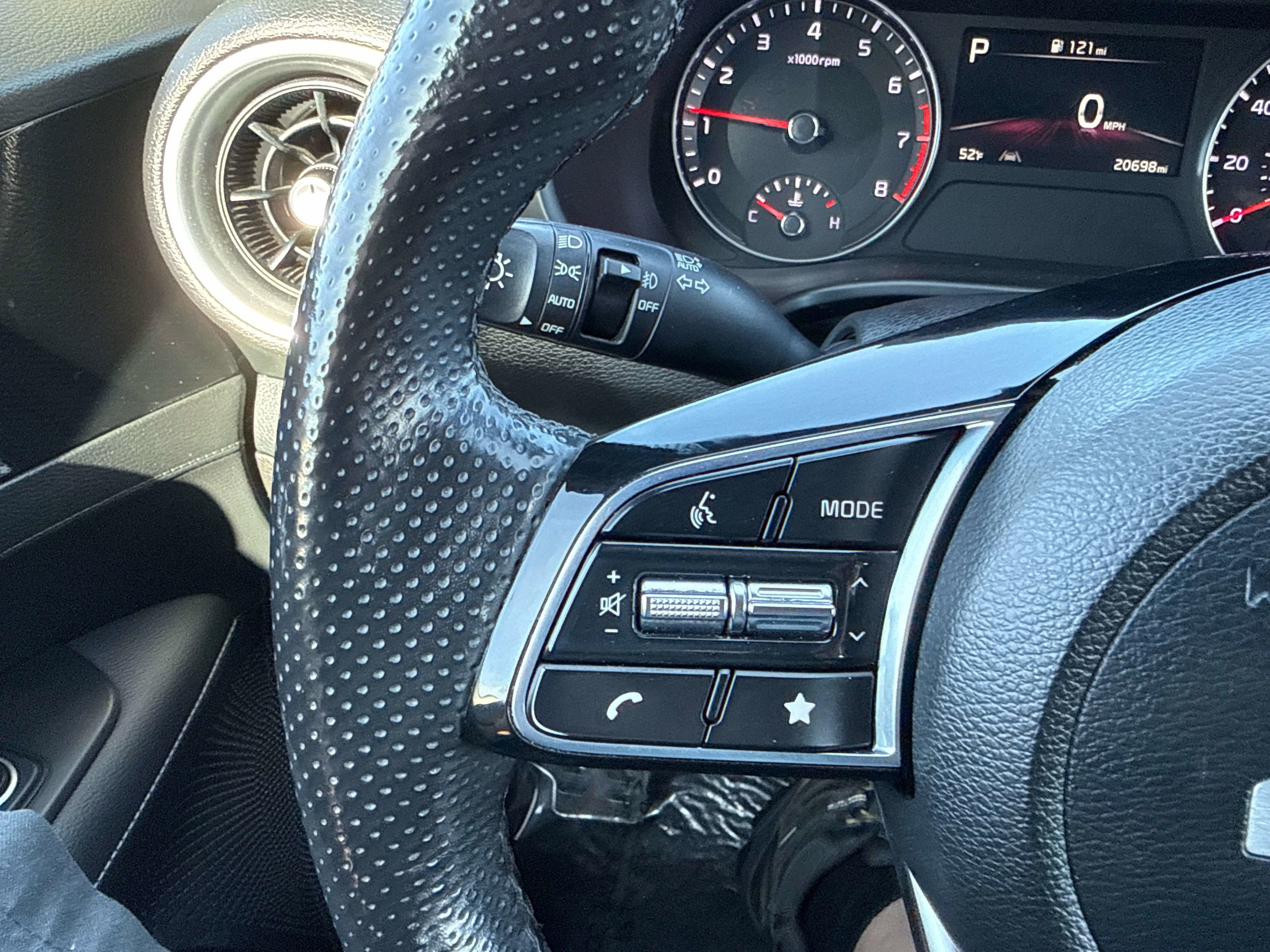 2023 Kia Forte GT-Line - Photo 24