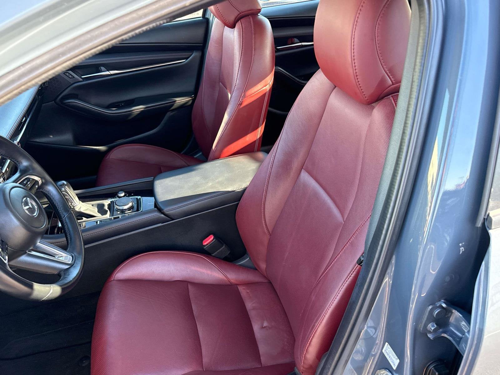 2025 Mazda Mazda3 2.5 S Carbon Edition