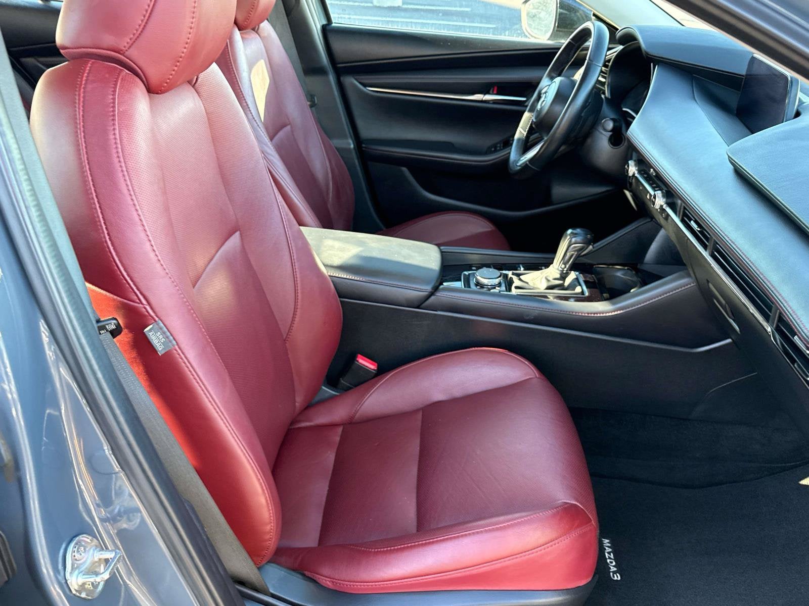2025 Mazda Mazda3 2.5 S Carbon Edition