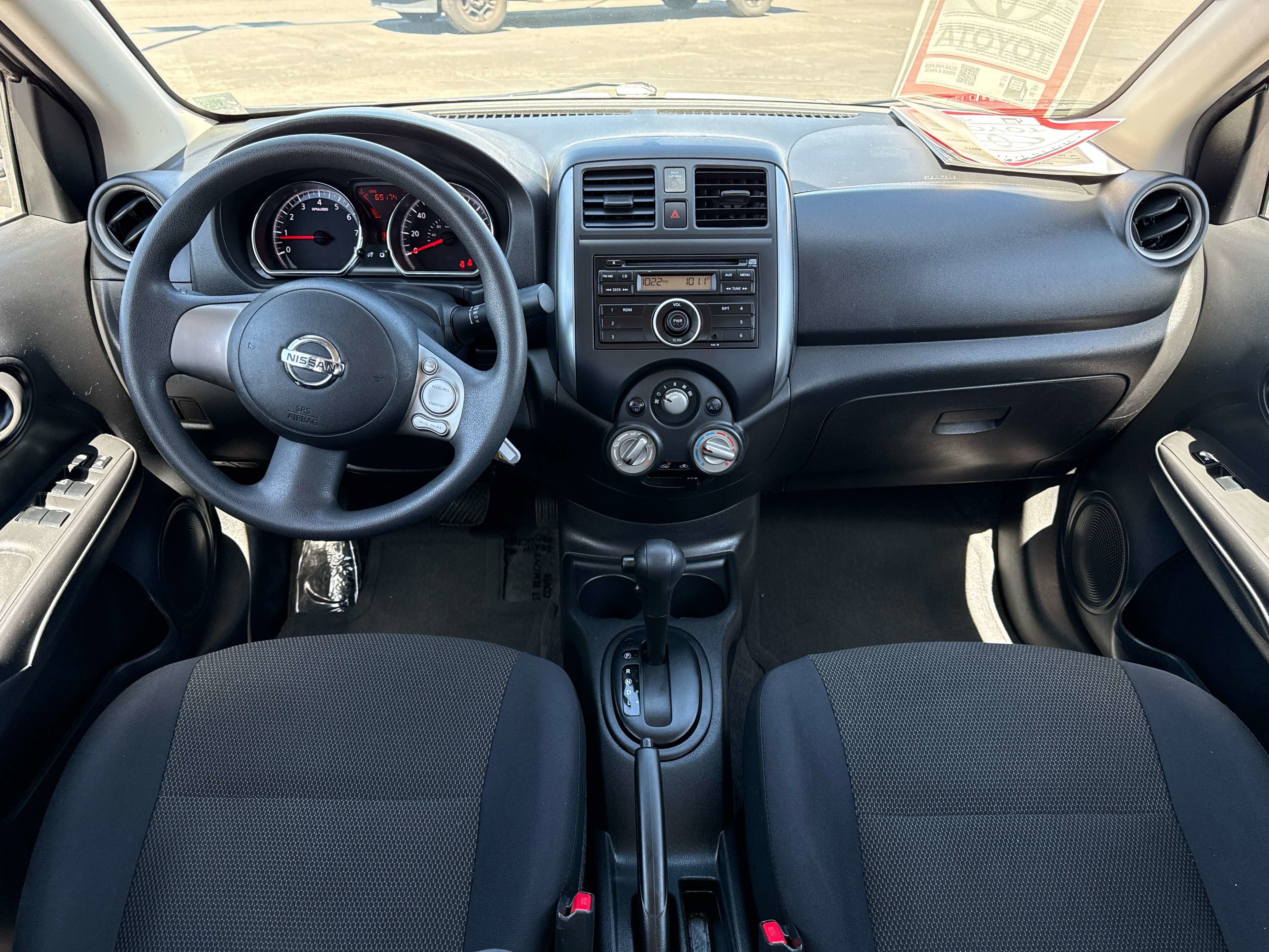 2012 Nissan Versa SV