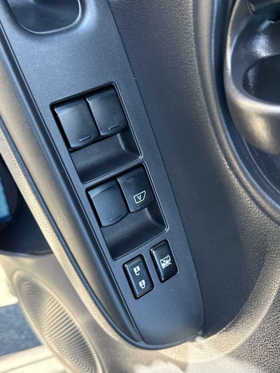 2012 Nissan Versa SV