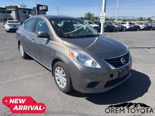 2012 Nissan Versa SV