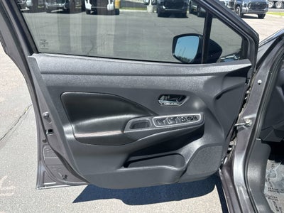 2024 Nissan Versa SR