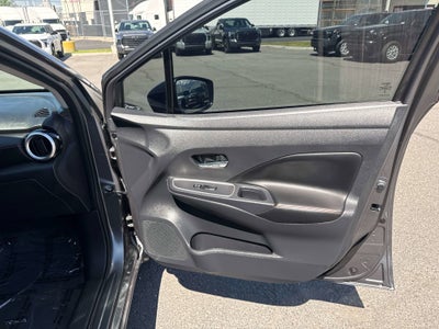 2024 Nissan Versa SR