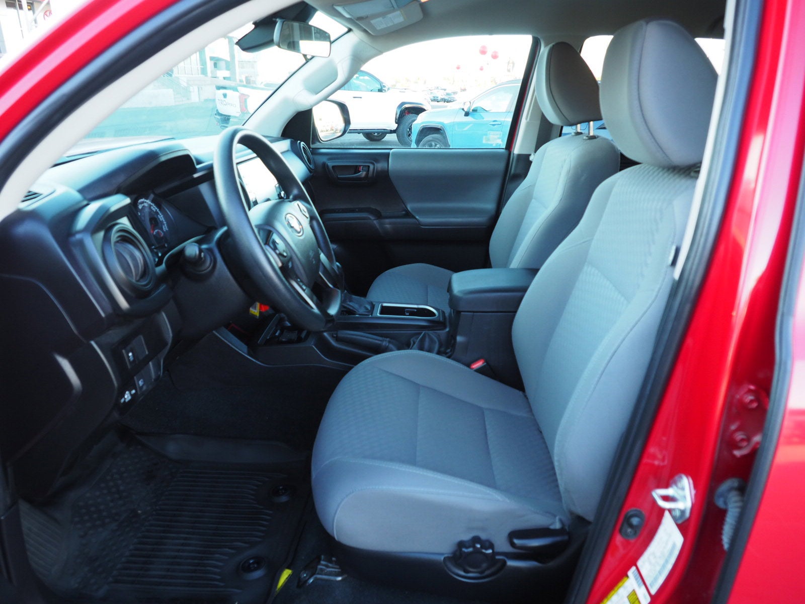 2022 Toyota TACOMA SR SR