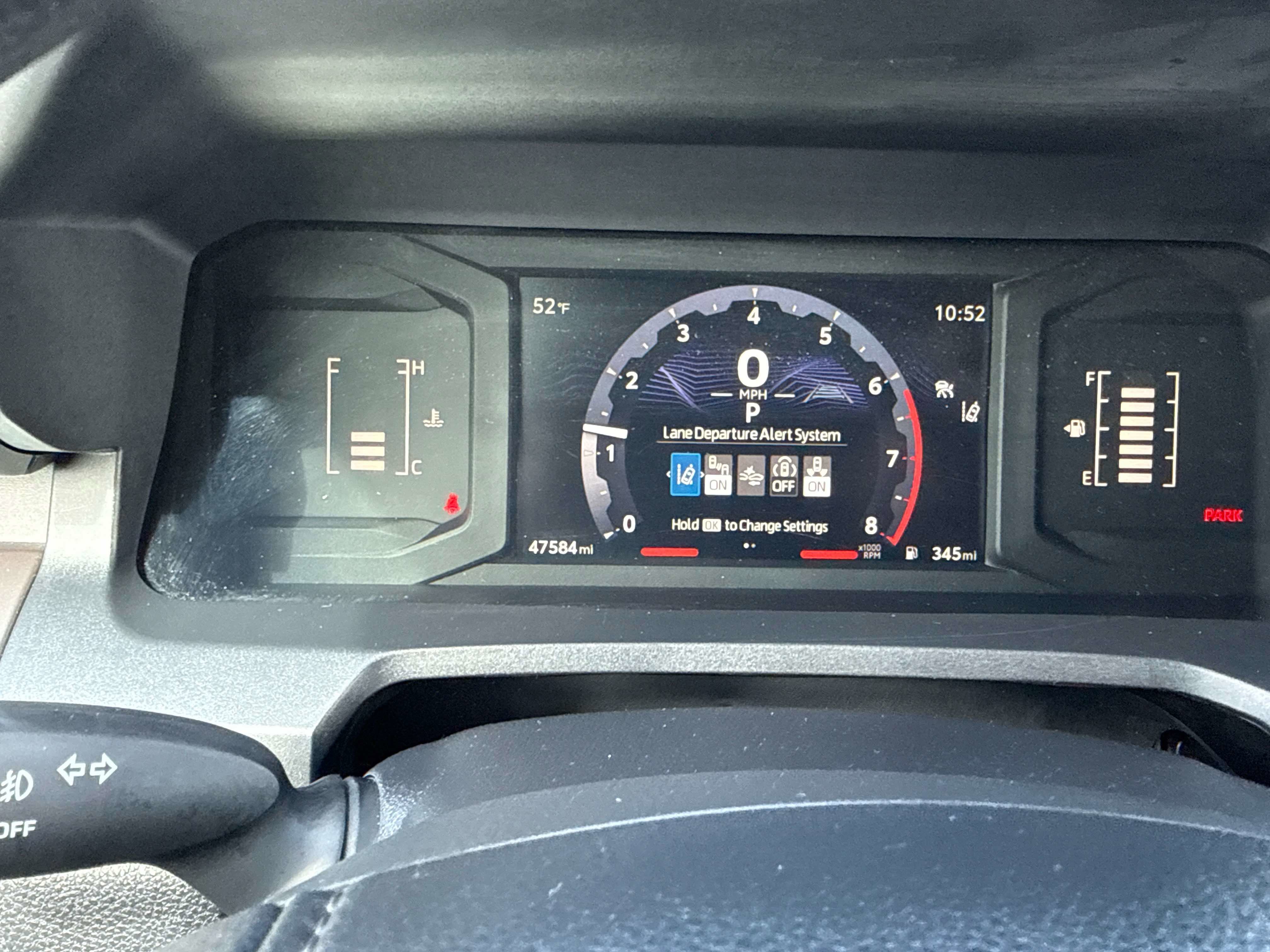 2024 Toyota TACOMA SR5 SR5