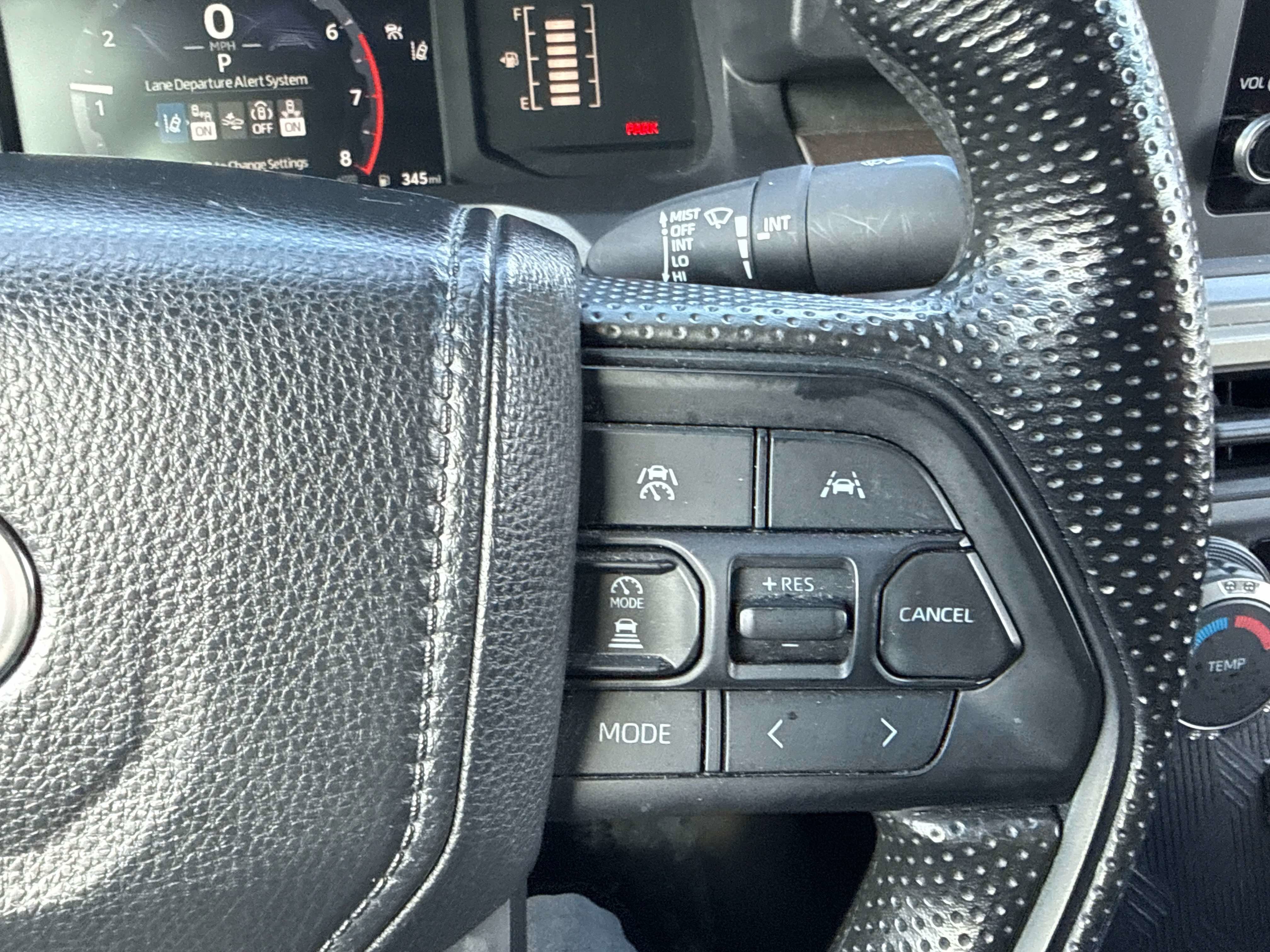 2024 Toyota TACOMA SR5 SR5