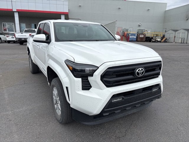 2024 Toyota TACOMA SR5 SR5