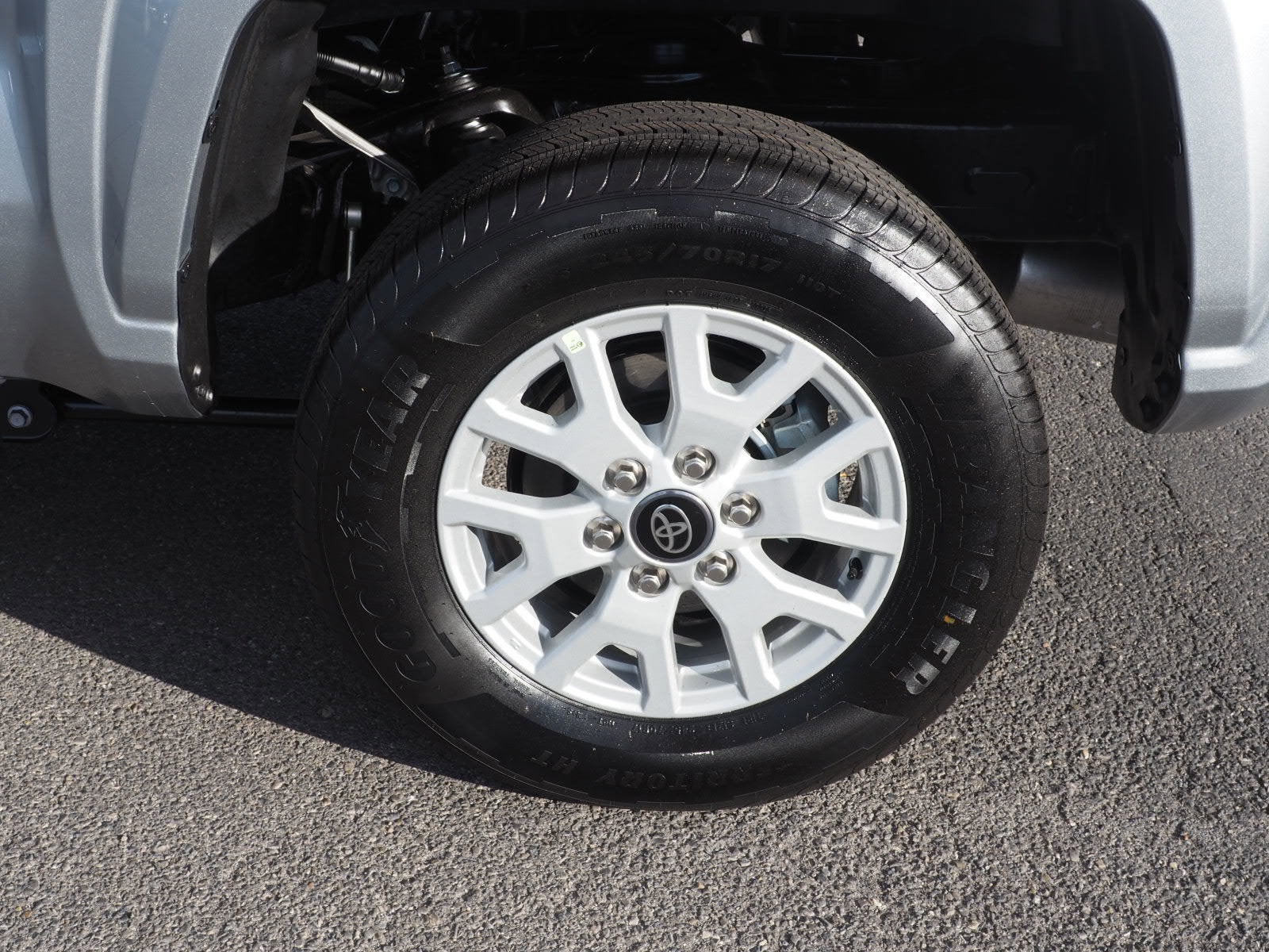 2025 Toyota Tacoma SR5