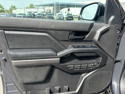 2024 Toyota TACOMA SR5 SR5