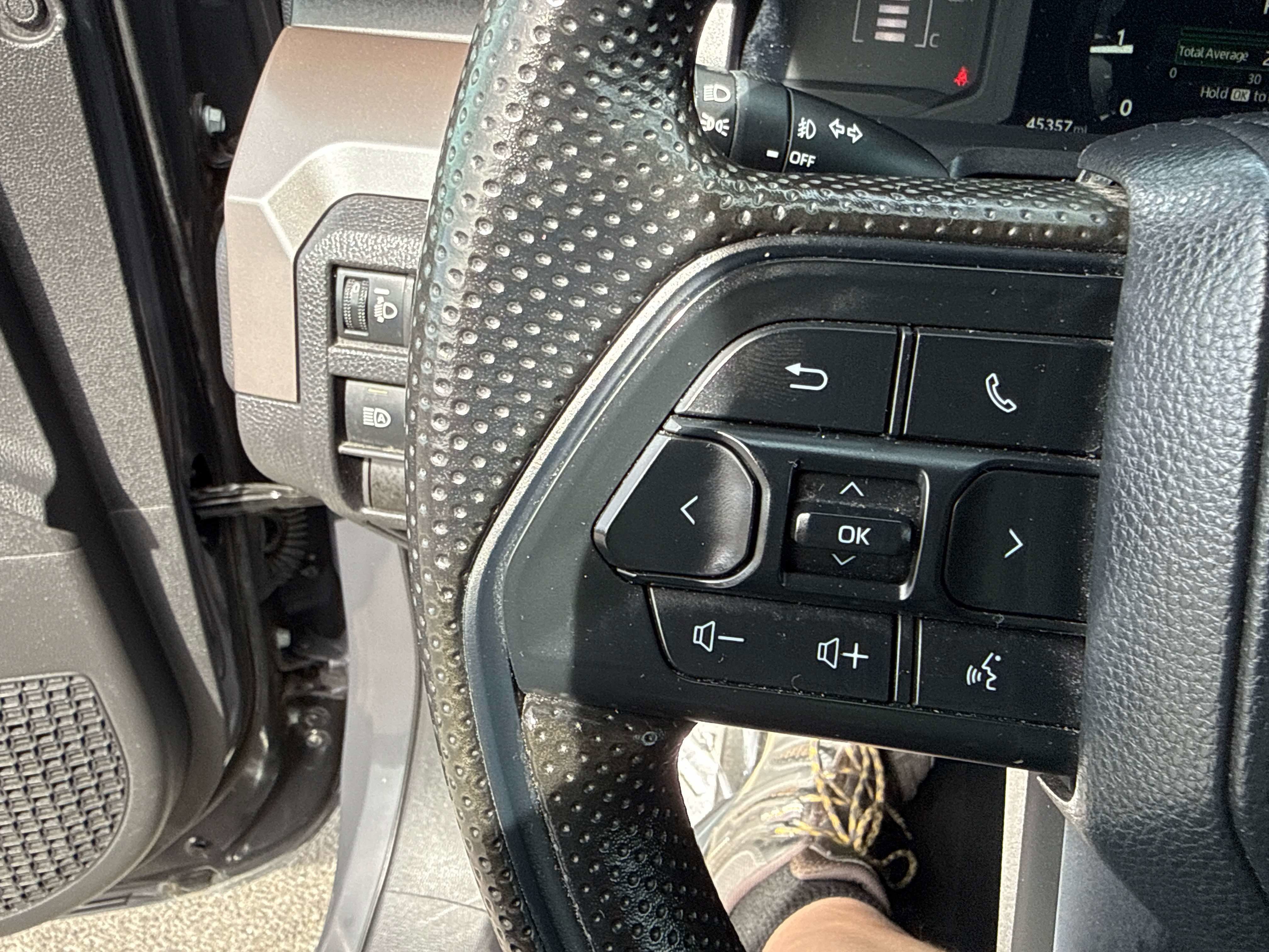 2024 Toyota TACOMA SR5 SR5