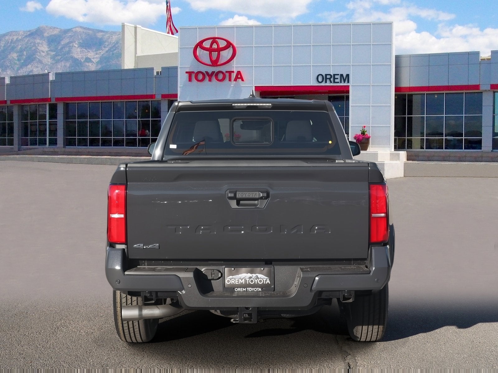 2025 Toyota Tacoma SR5