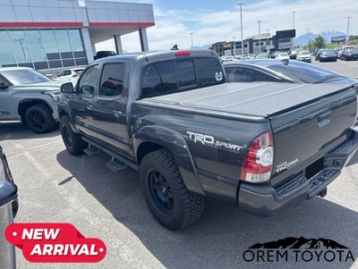2015 Toyota TACOMA 4WD Double Cab V6 AT (Natl)