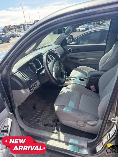 2015 Toyota TACOMA 4WD Double Cab V6 AT (Natl)