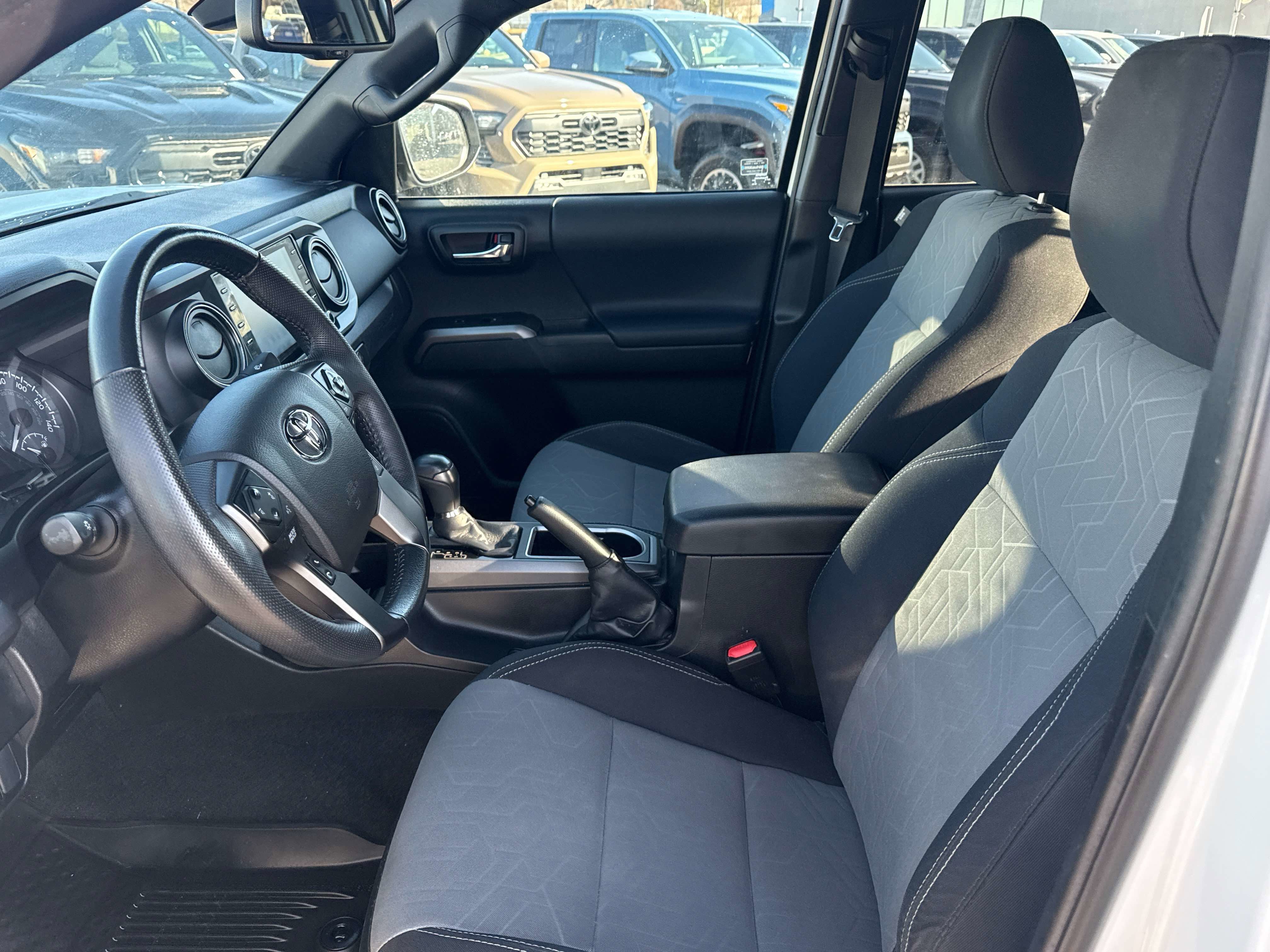 2022 Toyota TACOMA TRD OFFRD TRD Off Road