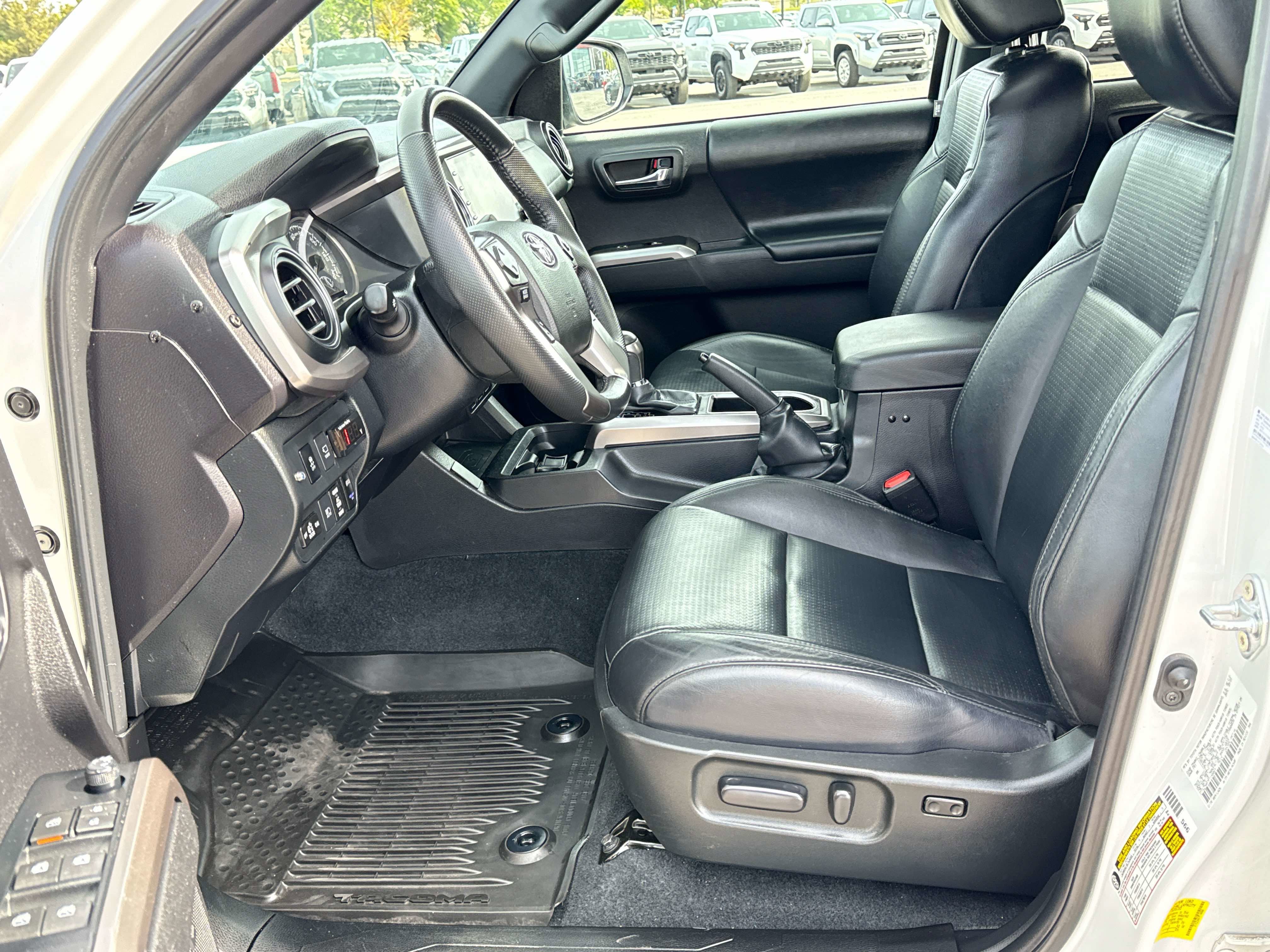 2023 Toyota TACOMA LIMITED Limited