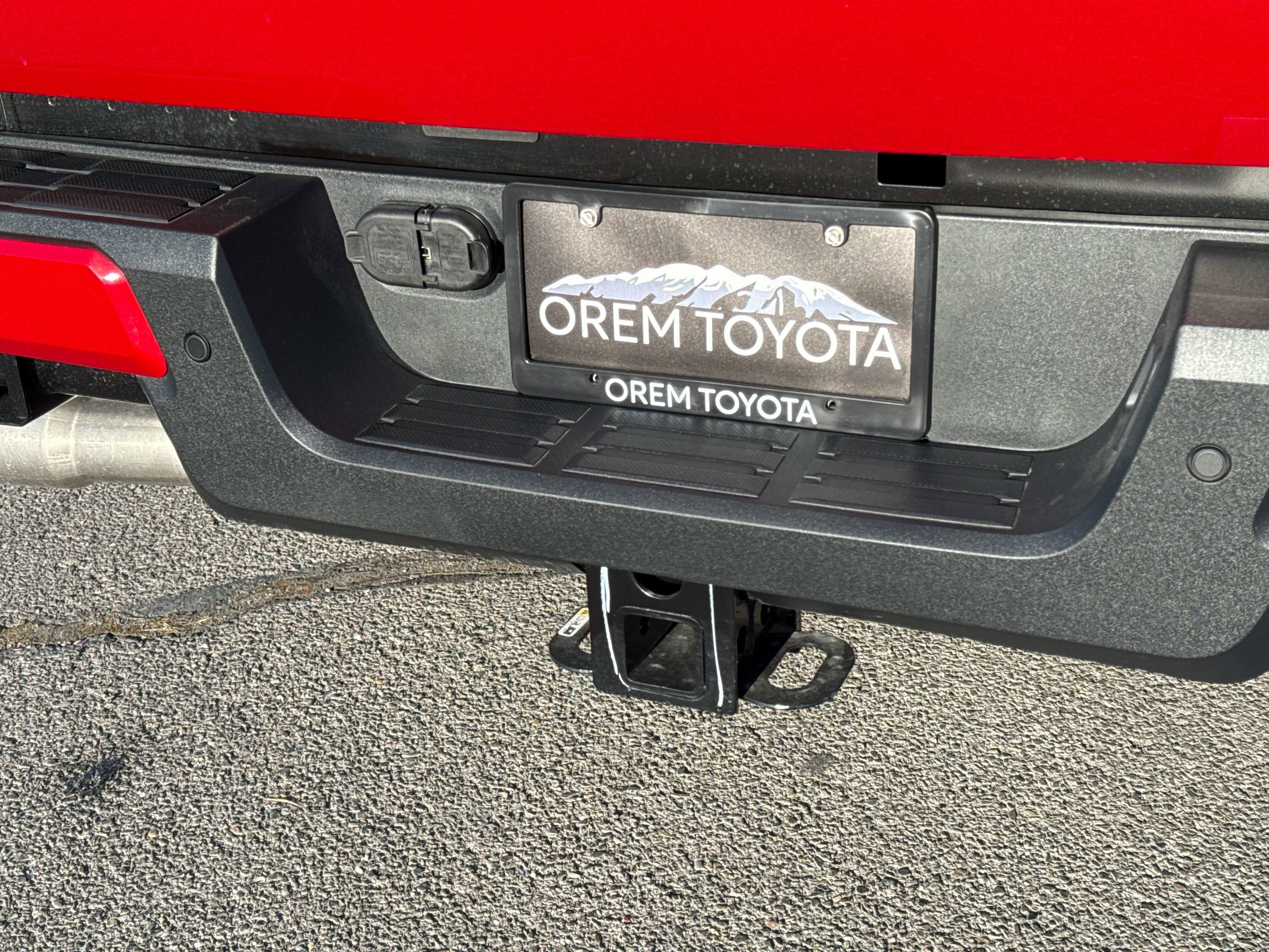 2025 Toyota TACOMA SR5 SR5