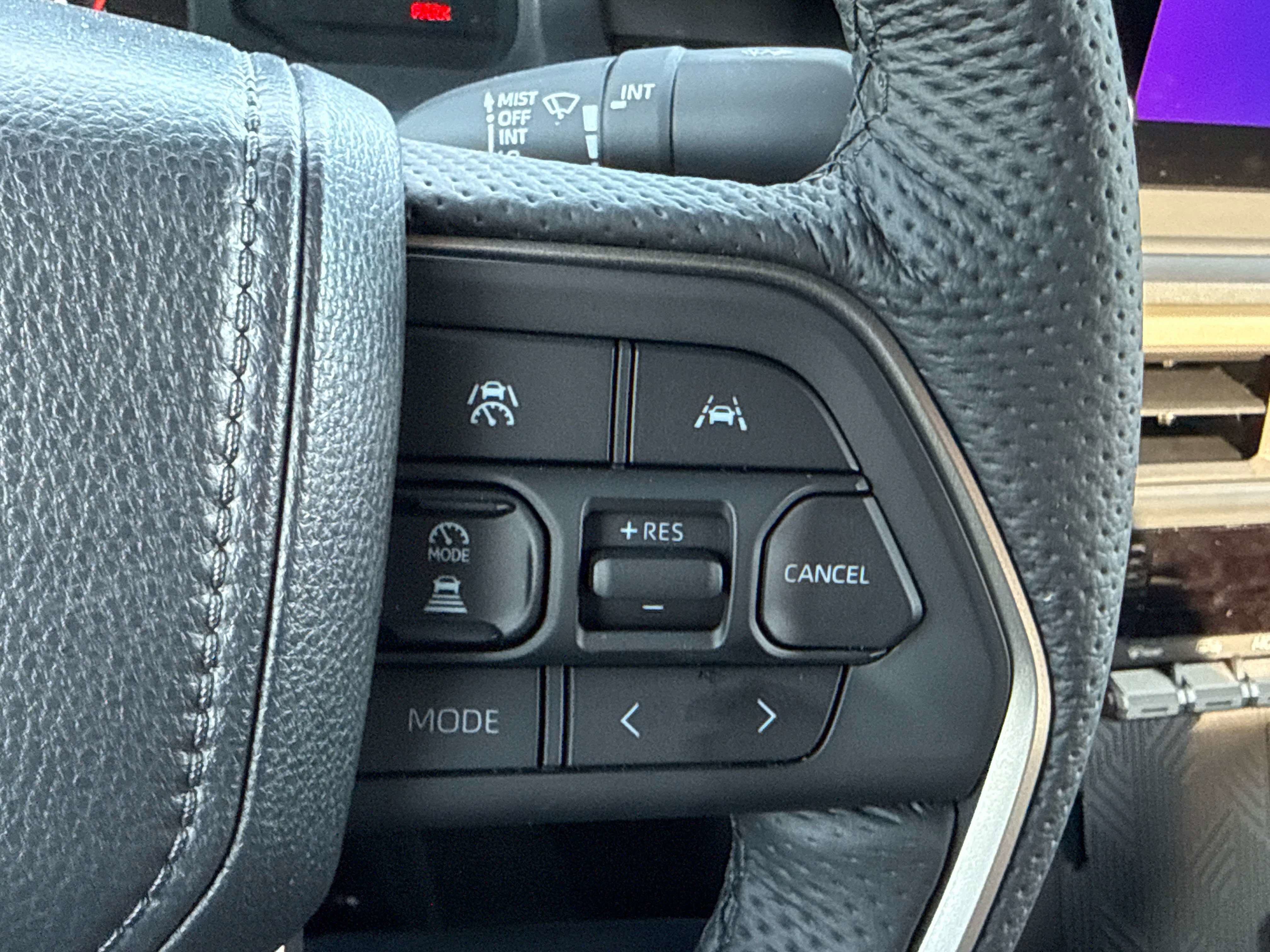 2025 Toyota TACOMA SR5 SR5