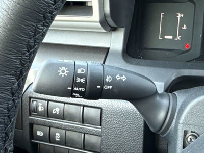 2025 Toyota TACOMA SR5 SR5