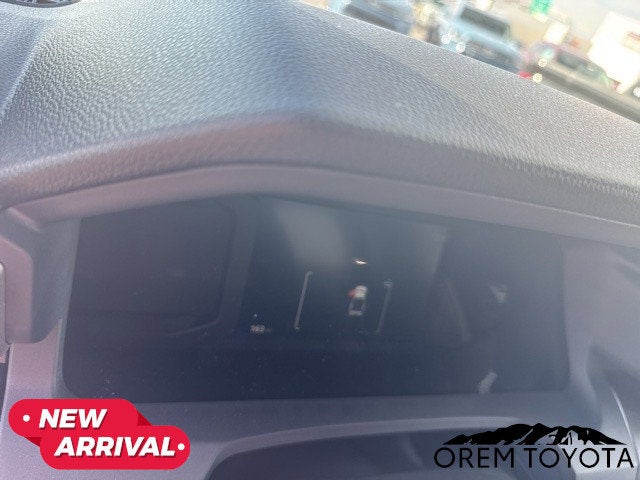 2025 Toyota TACOMA SR5 SR5