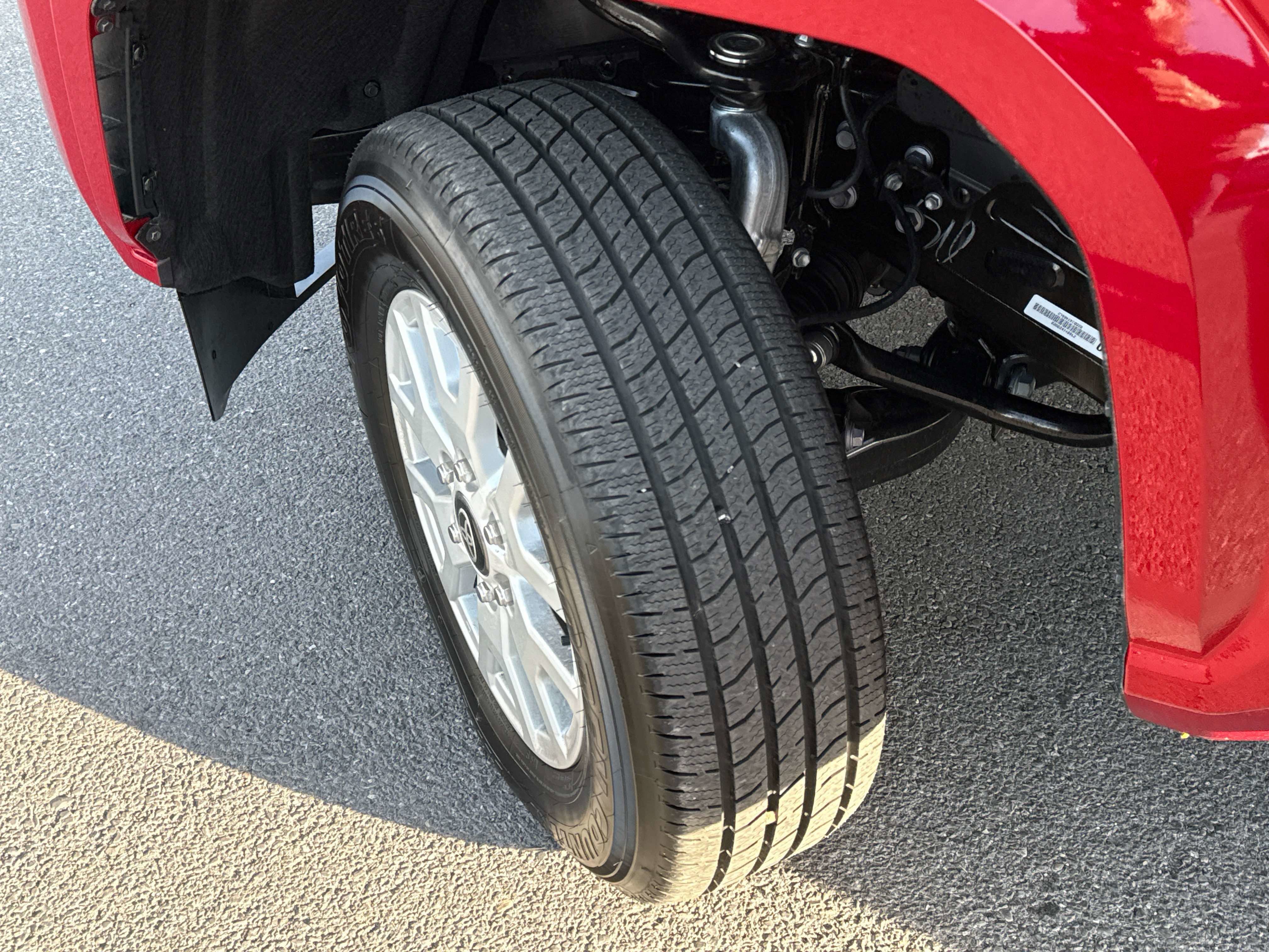 2025 Toyota TACOMA SR5 SR5