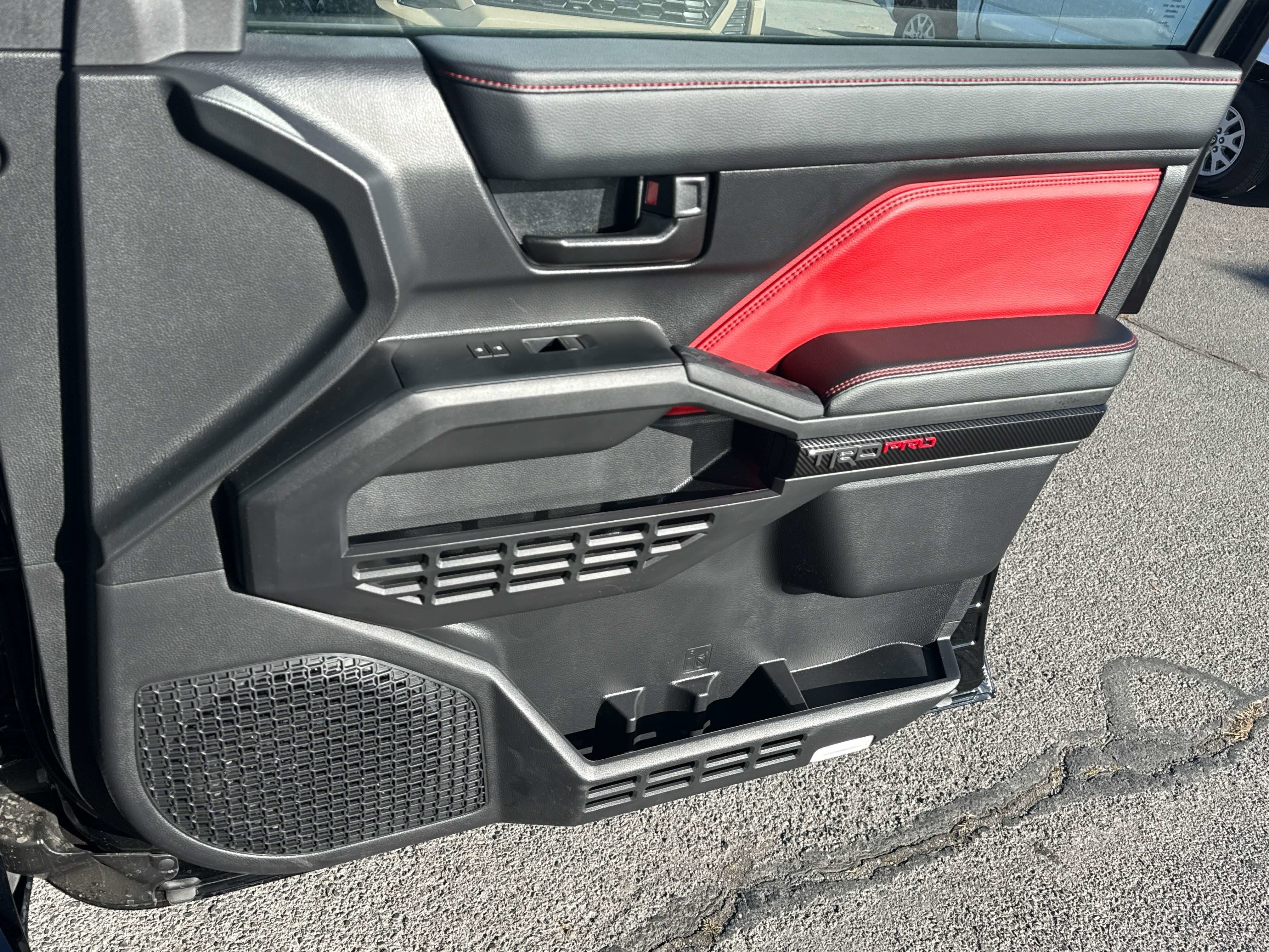 2026 Toyota Tacoma i-FORCE MAX TRD Pro