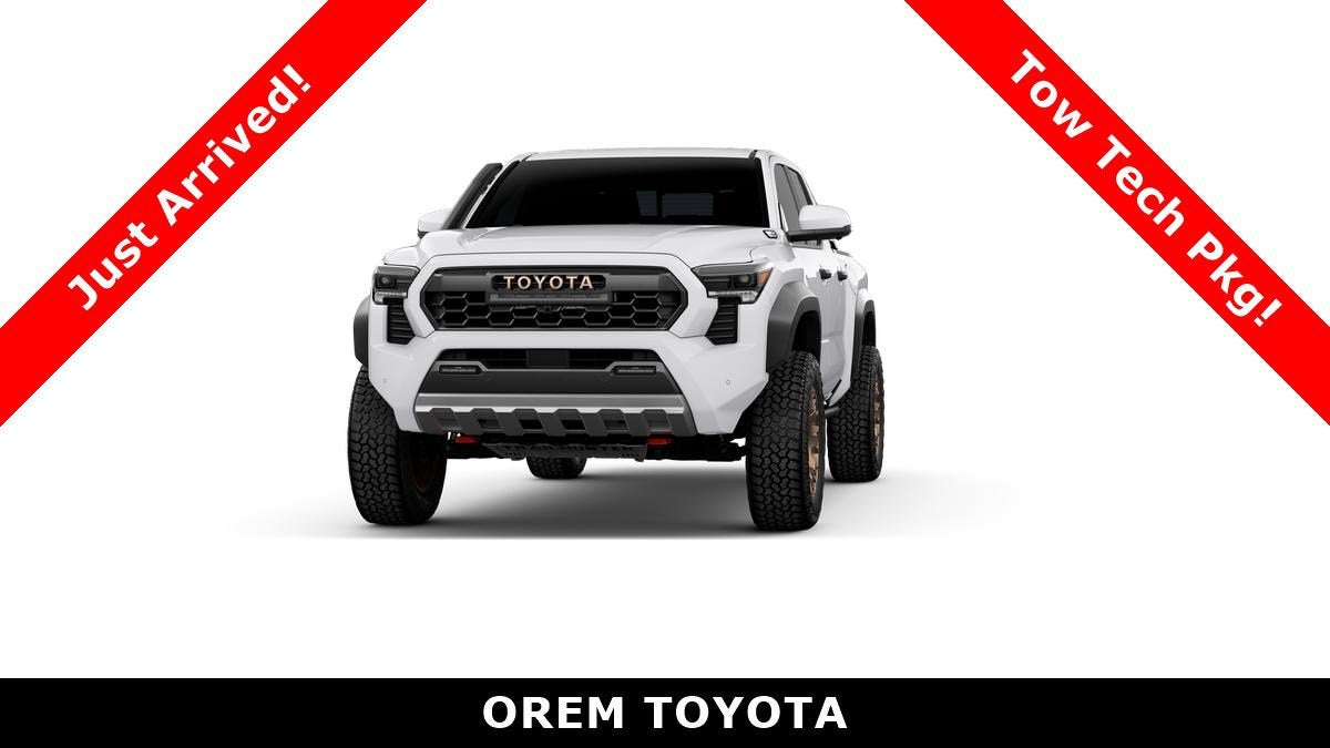2026 Toyota Tacoma i-FORCE MAX Trailhunter